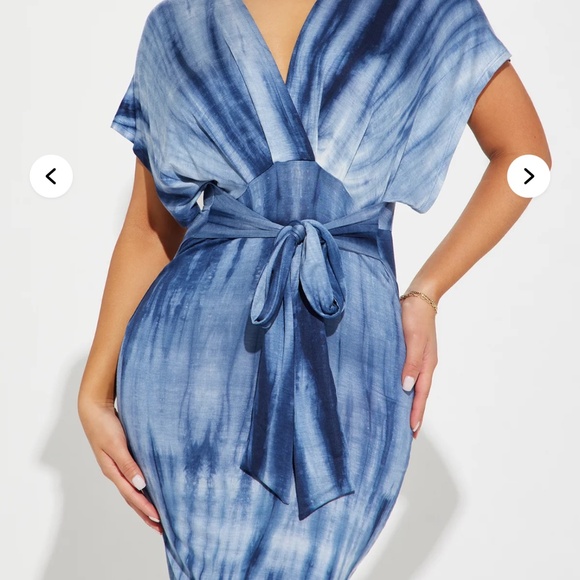 Fashion nova maxi - Picture 2 of 3